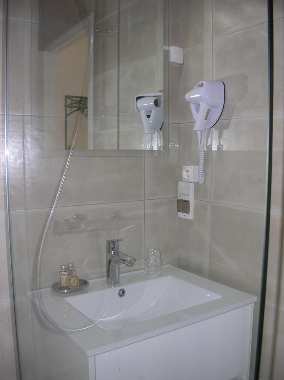 Hotel L'Ecailler La Cotinière Стая снимка